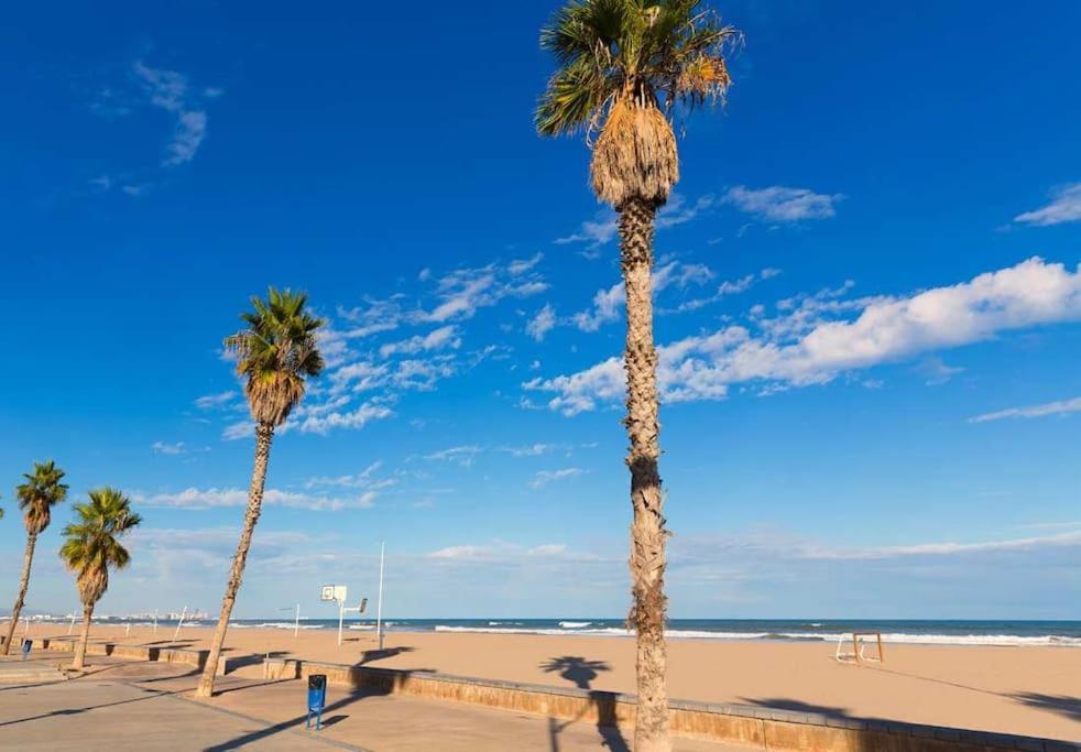 Apartamento En La Playa Las Arenas +Wifi+Ac Βαλένθια Εξωτερικό φωτογραφία
